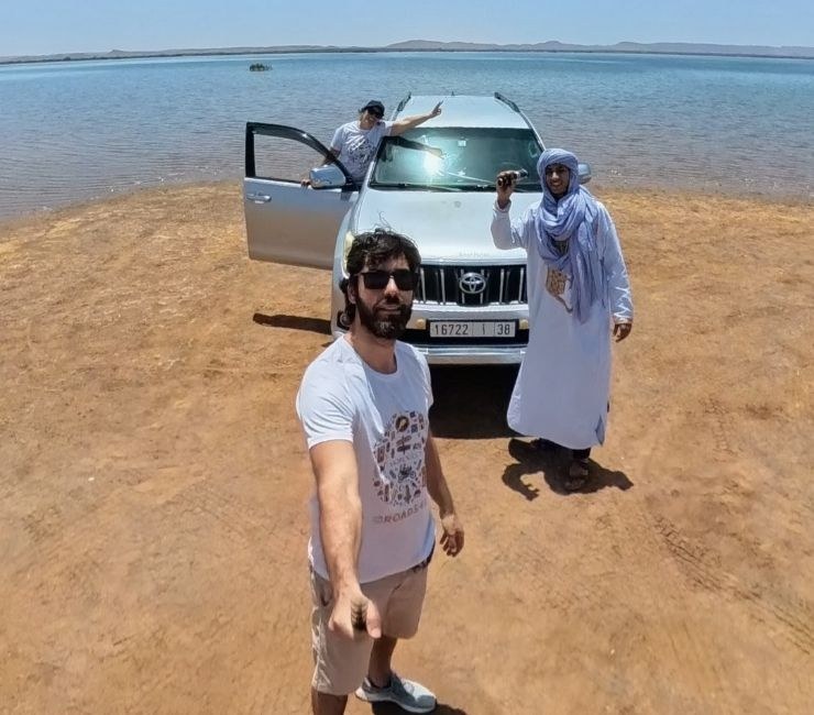 4x4 privado junto al lago del desierto